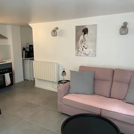 Studio Cosy A Proximite De Paris